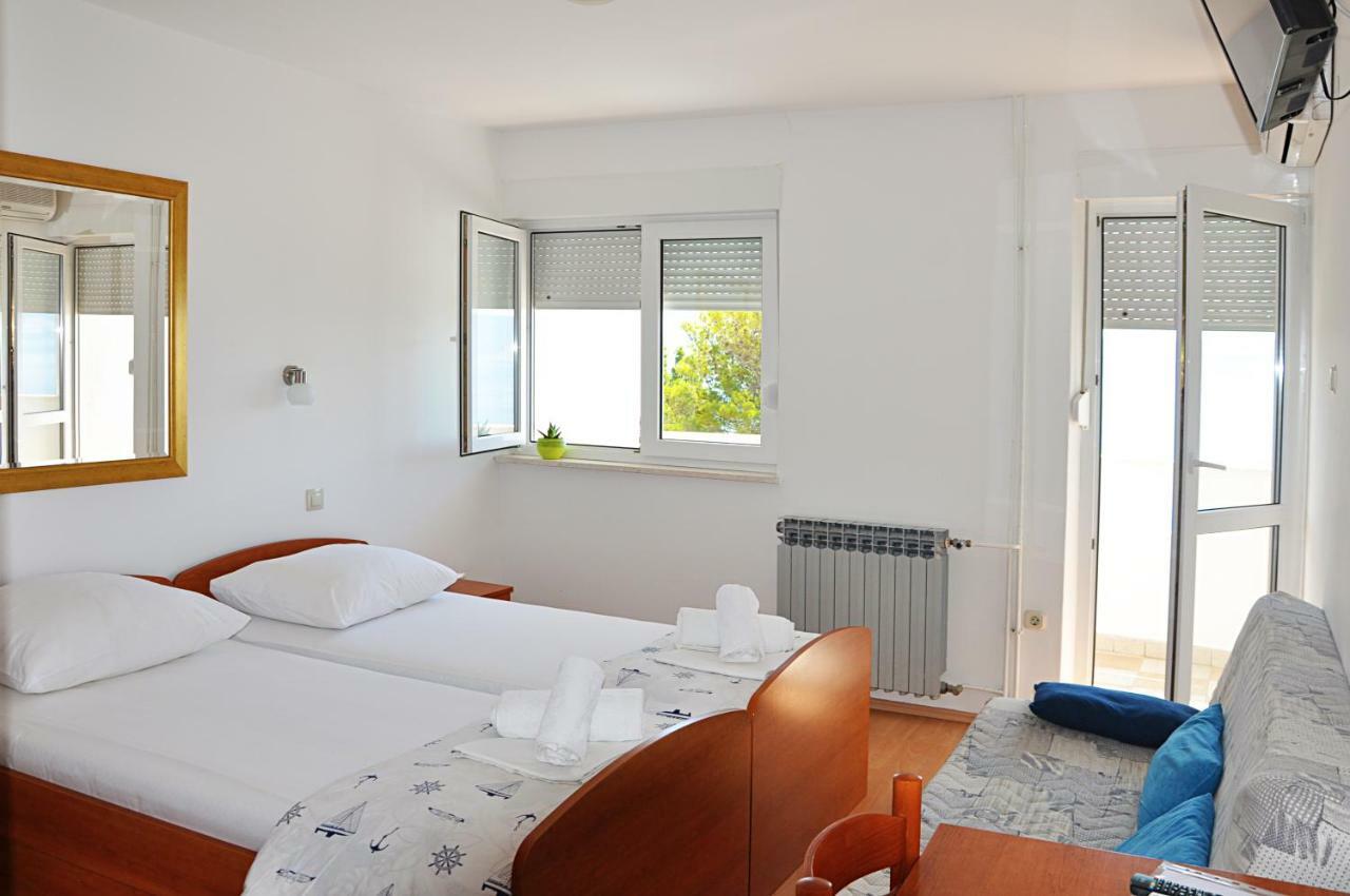 Sunrise Apartments And Studio Apartments Lokva Rogoznica Exterior foto